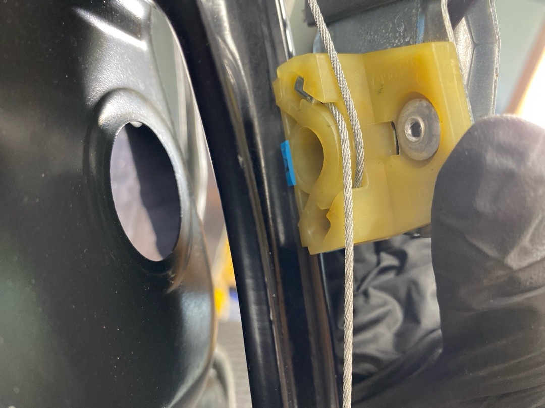 Стеклоподъемник, 2860 рублей, Красноярск