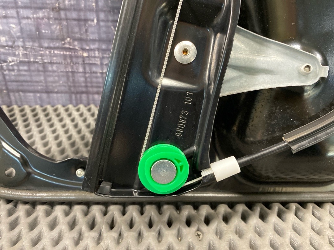 Стеклоподъемник, 2860 рублей, Красноярск