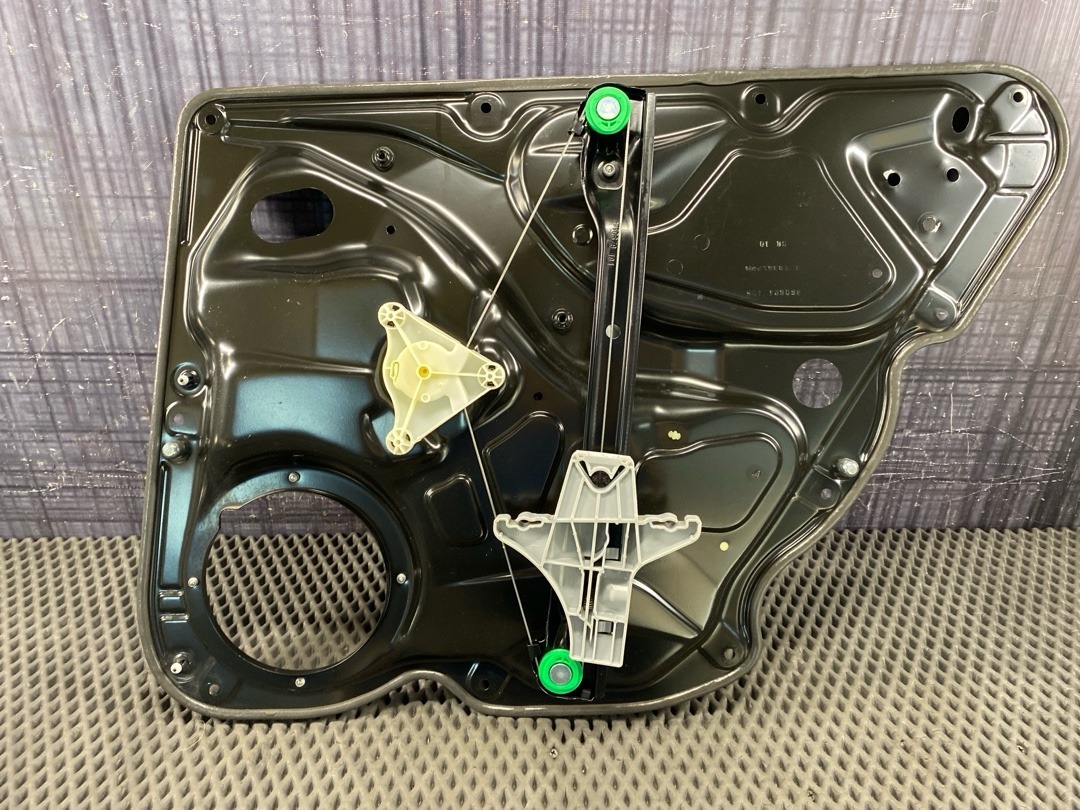 Стеклоподъемник, 1730 рублей, Красноярск