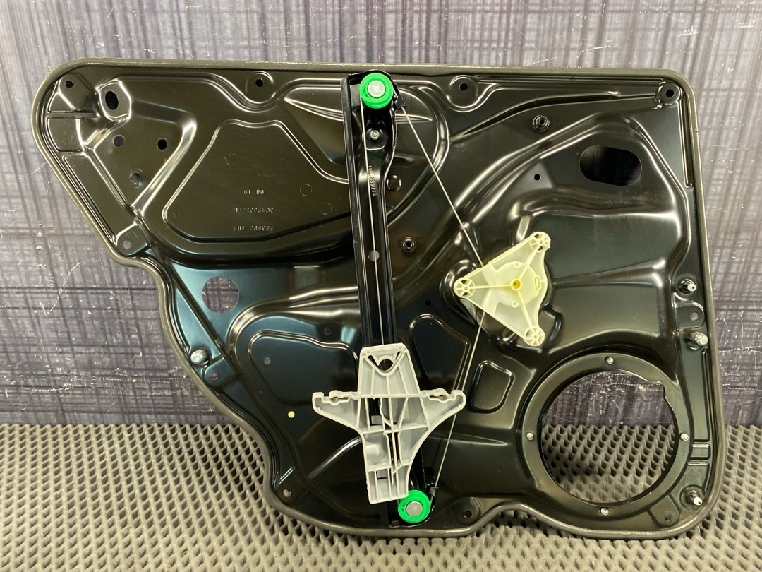 Стеклоподъемник, 1730 рублей, Красноярск