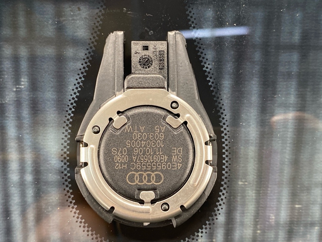 Стекло лобовое, 10130 рублей, Красноярск