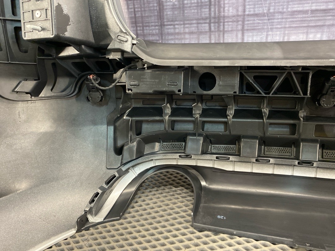 Бампер, 7840 рублей, Красноярск