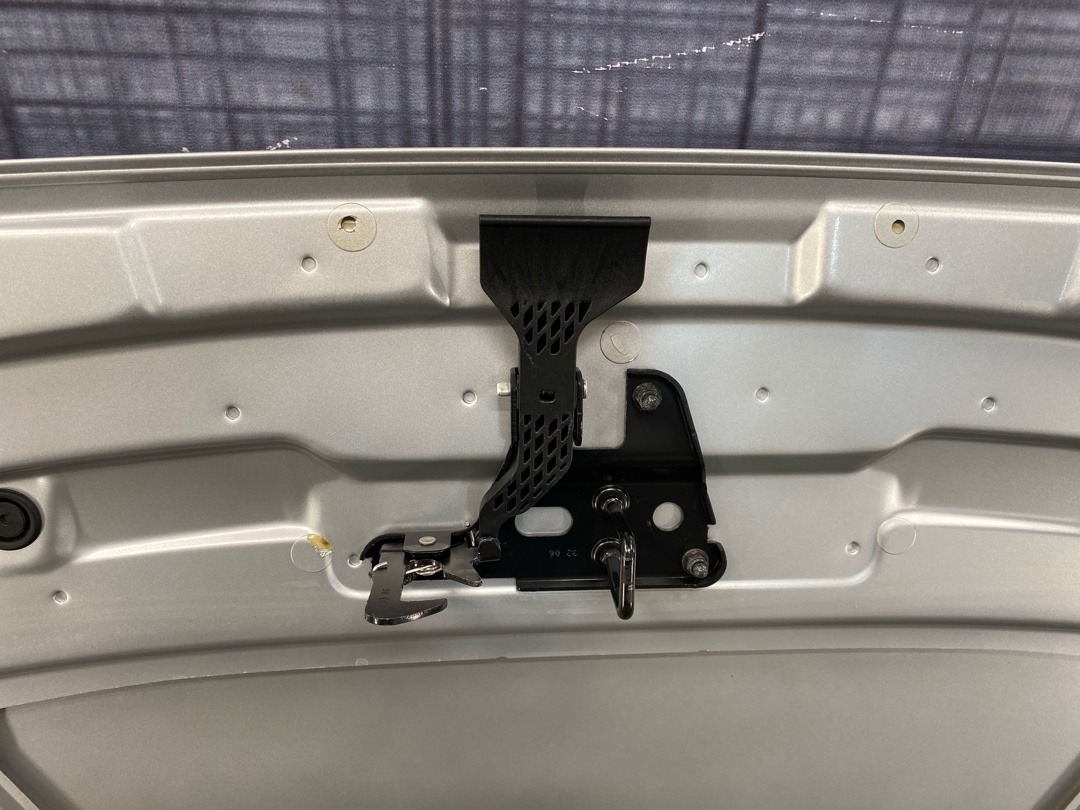 Капот, 14310 рублей, Красноярск