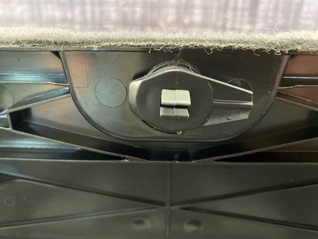 Обшивка крышки багажника, 2280 рублей, Красноярск