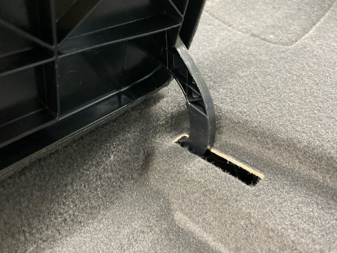 Обшивка крышки багажника, 2280 рублей, Красноярск