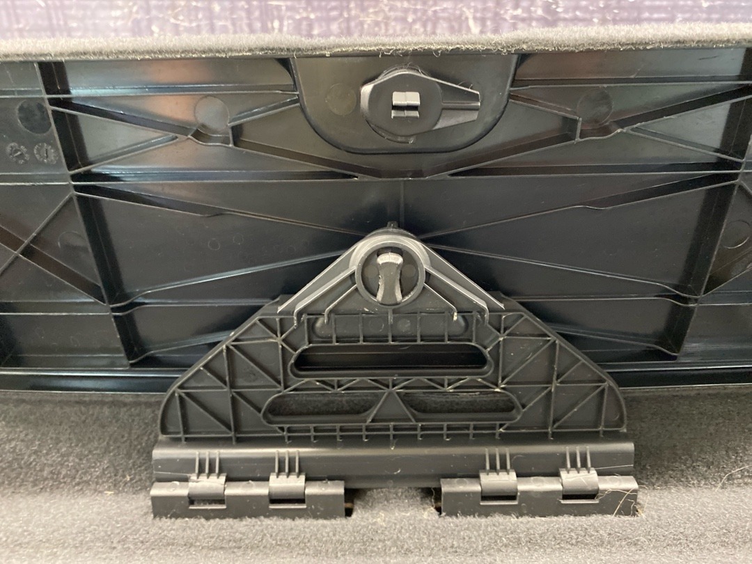 Обшивка крышки багажника, 2280 рублей, Красноярск