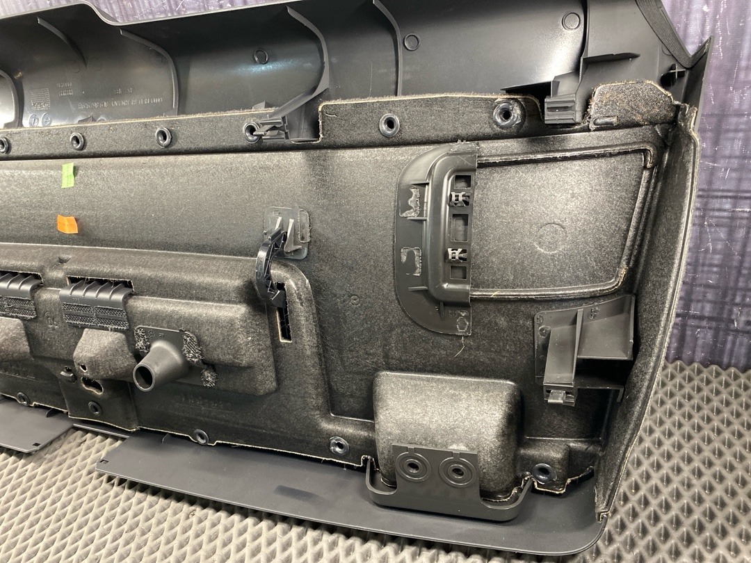 Обшивка крышки багажника, 2280 рублей, Красноярск