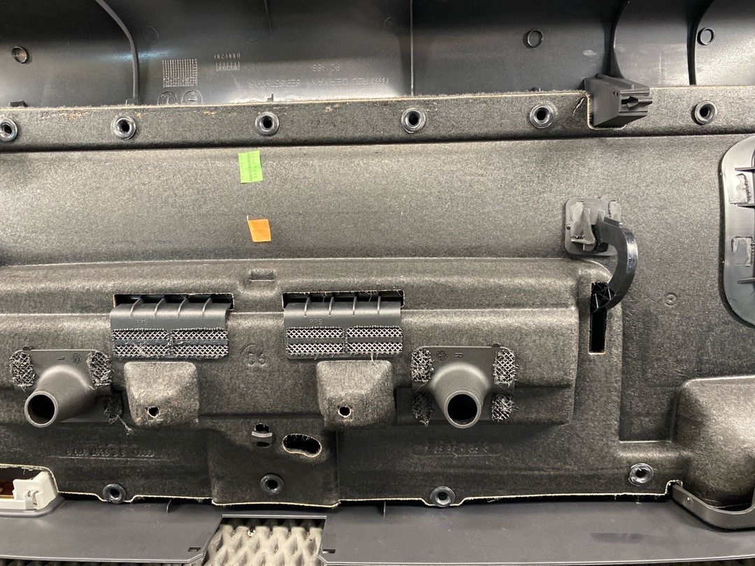 Обшивка крышки багажника, 2280 рублей, Красноярск