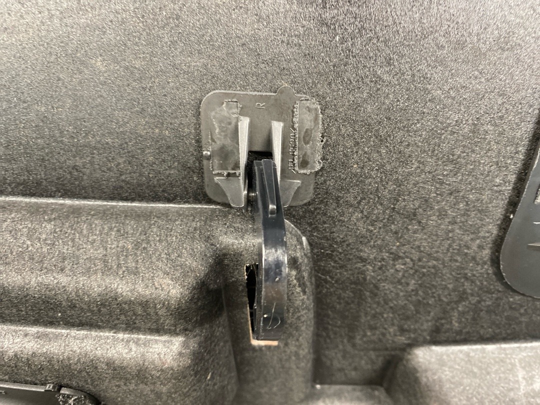 Обшивка крышки багажника, 2280 рублей, Красноярск