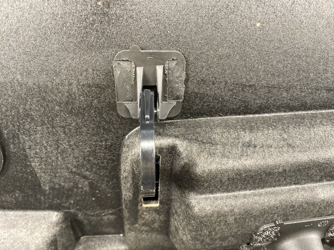 Обшивка крышки багажника, 2280 рублей, Красноярск