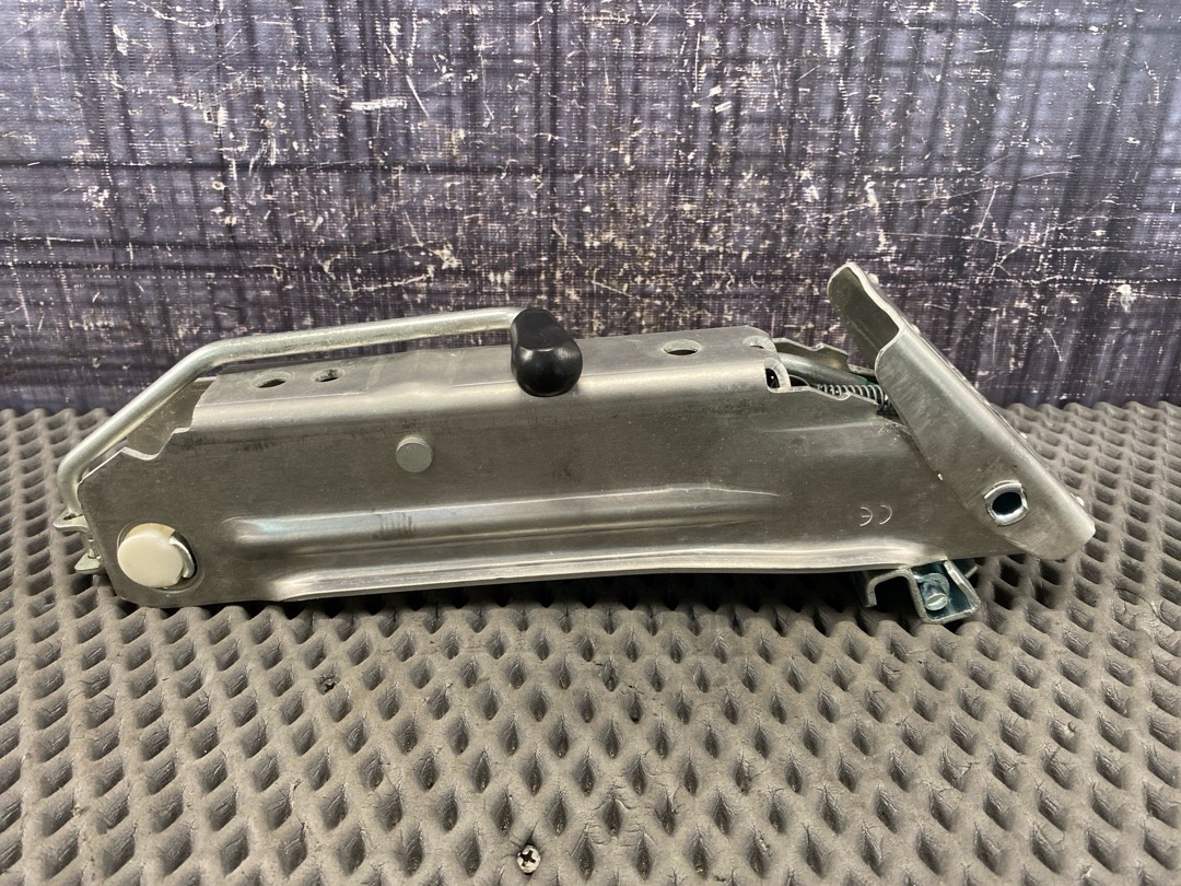 Домкрат, 2970 рублей, Красноярск