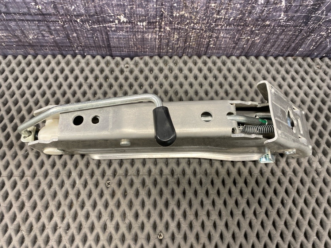 Домкрат, 2970 рублей, Красноярск