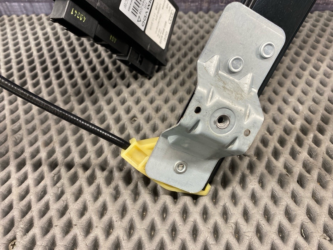 Стеклоподъемник, 2460 рублей, Красноярск