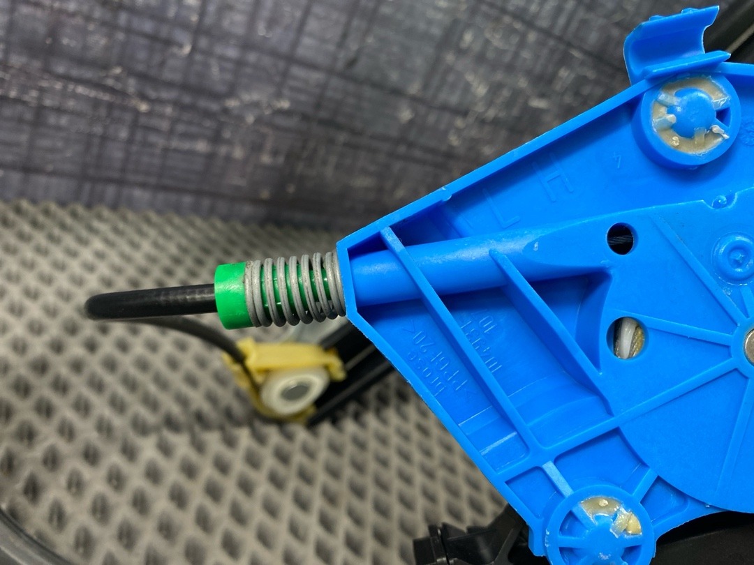 Стеклоподъемник, 2460 рублей, Красноярск