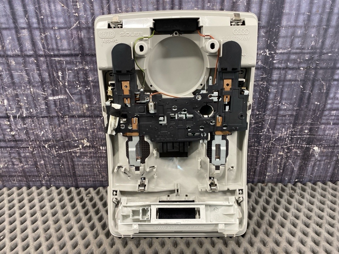 Плафон салона, 1460 рублей, Красноярск