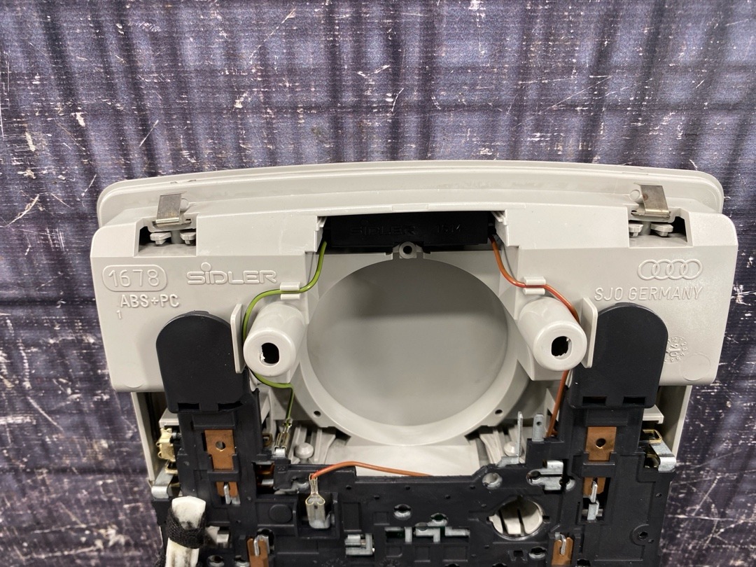 Плафон салона, 1460 рублей, Красноярск