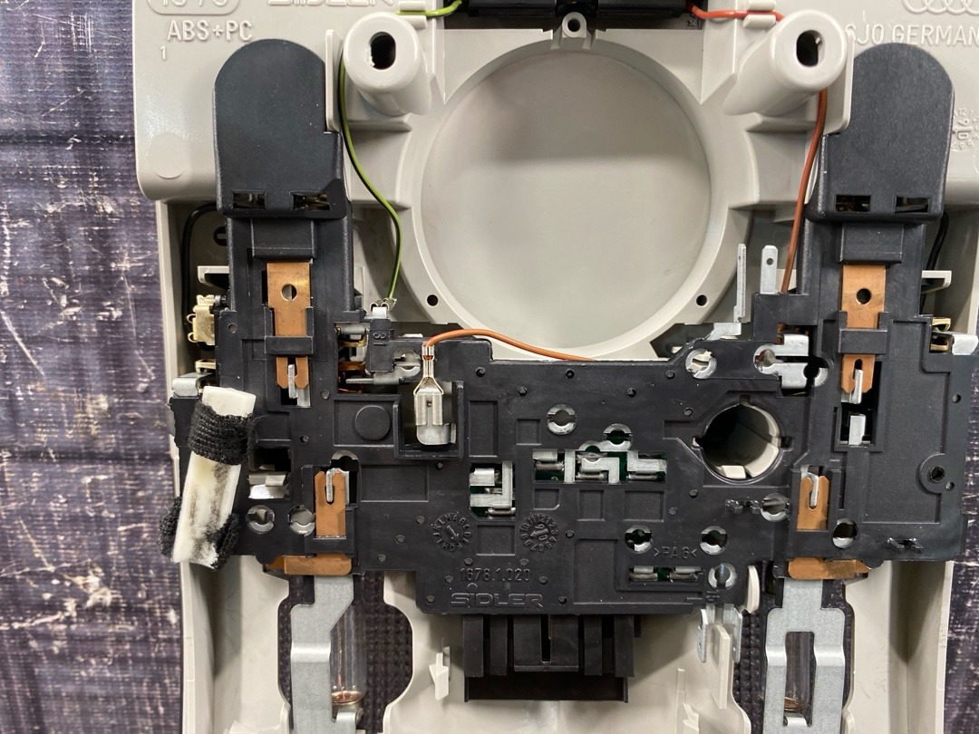 Плафон салона, 1460 рублей, Красноярск