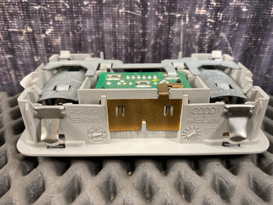 Плафон салона, 720 рублей, Красноярск