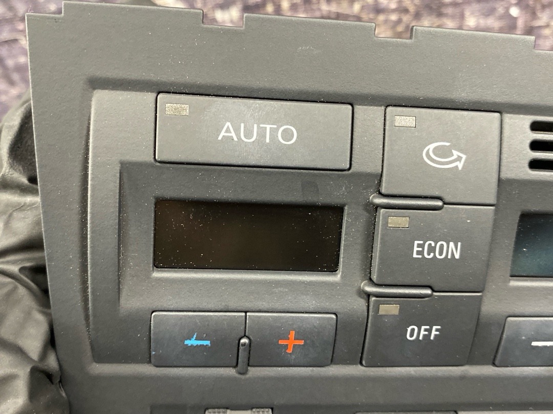 Блок управления климат-контролем, 9230 рублей, Красноярск