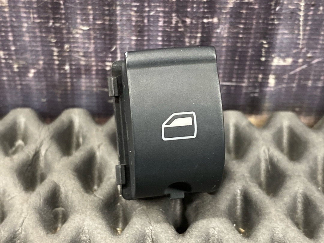 Кнопка стеклоподъемника, 570 рублей, Красноярск