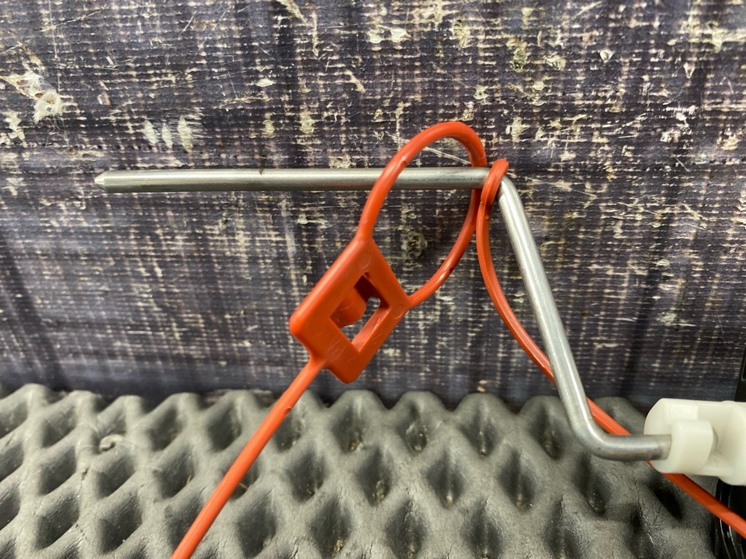 Замок лючка бензобака, 930 рублей, Красноярск