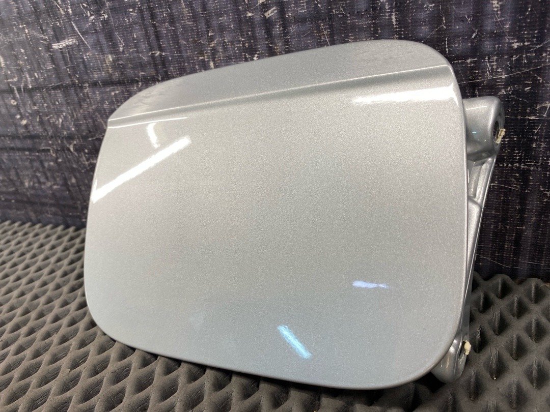 Лючок бензобака, 990 рублей, Красноярск