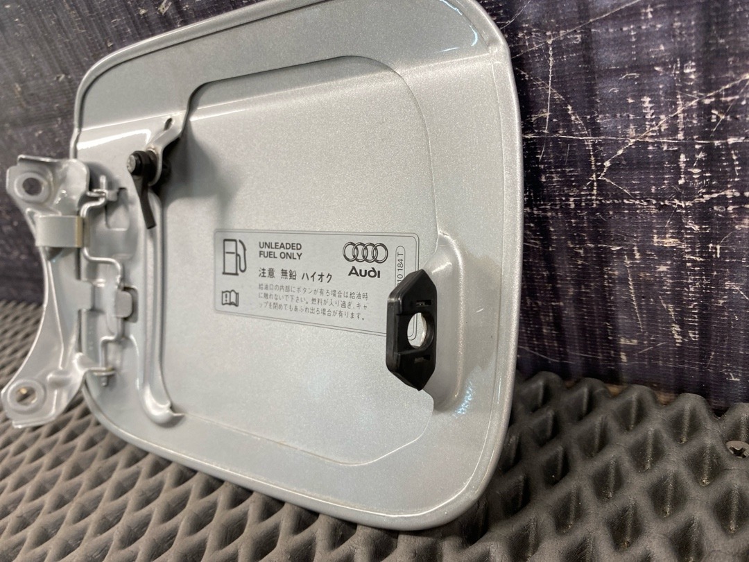 Лючок бензобака, 990 рублей, Красноярск