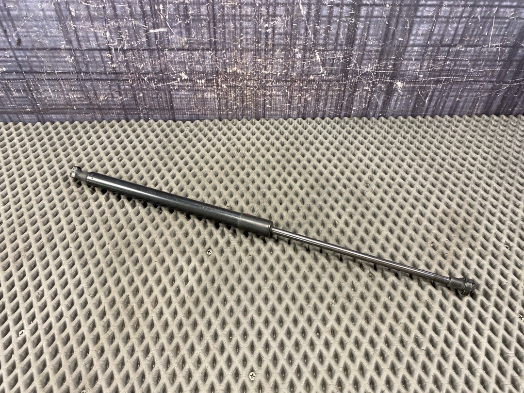 Амортизатор багажника, 650 рублей, Красноярск