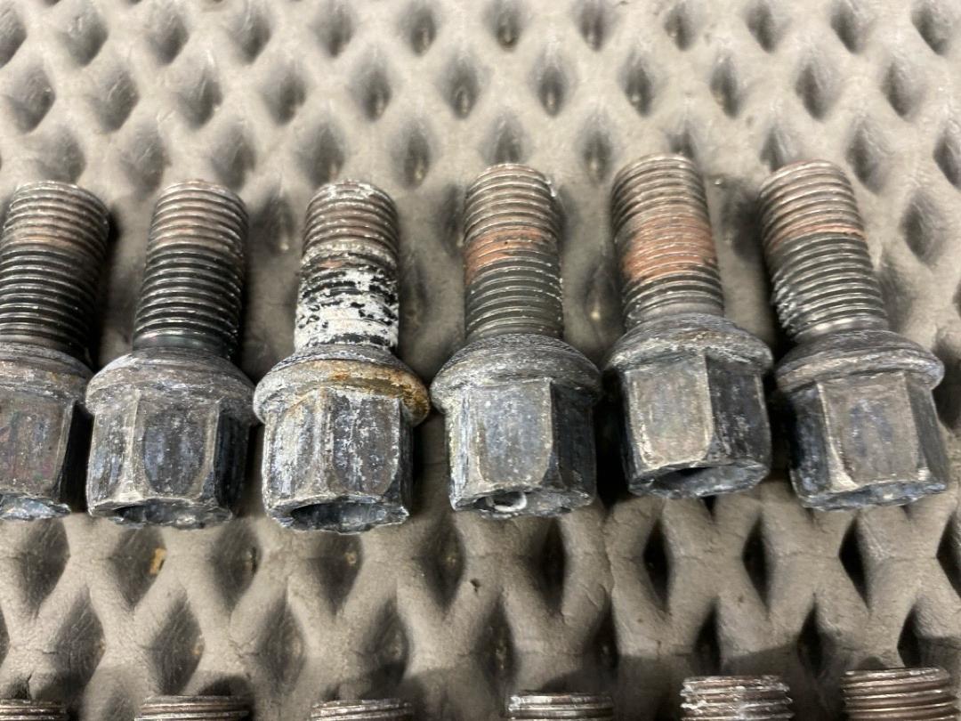 Комплект колесных болтов, 3340 рублей, Красноярск