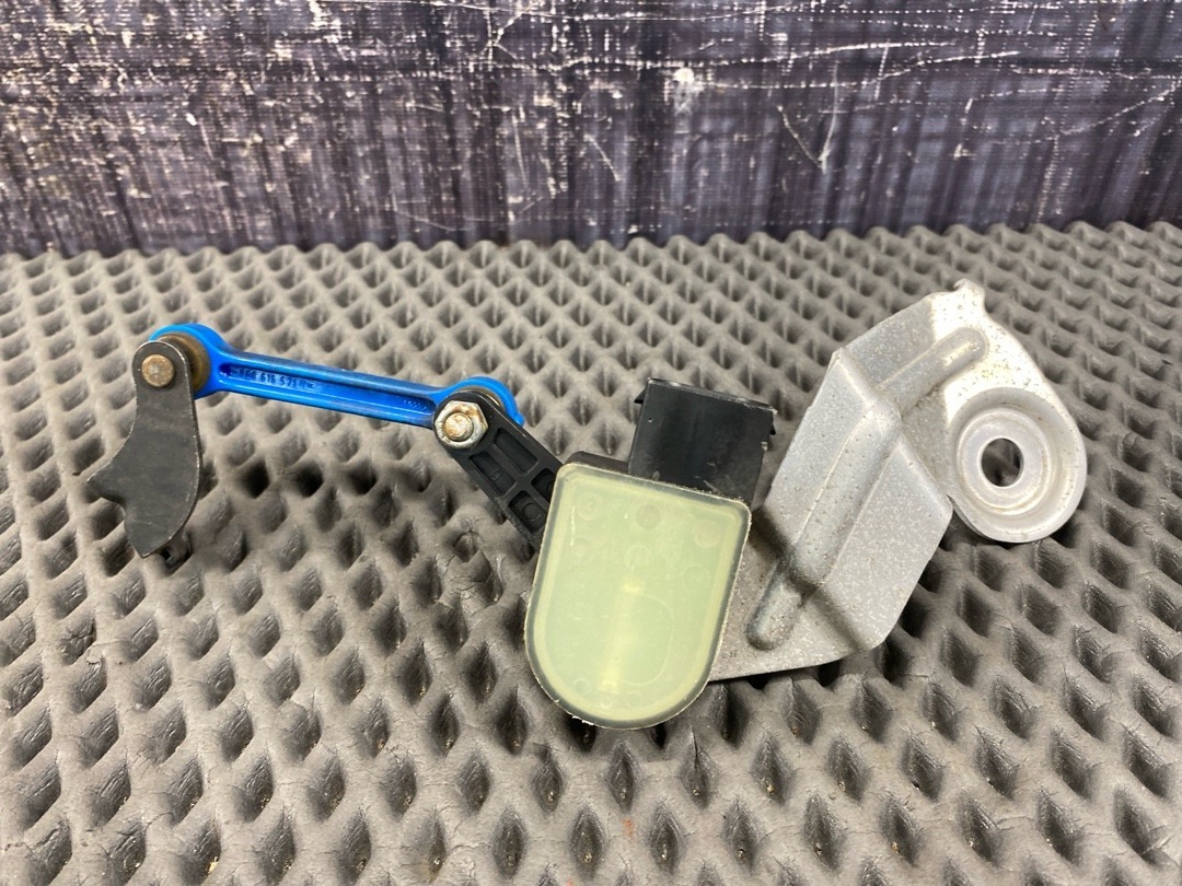 Датчик уровня подвески, 4360 рублей, Красноярск