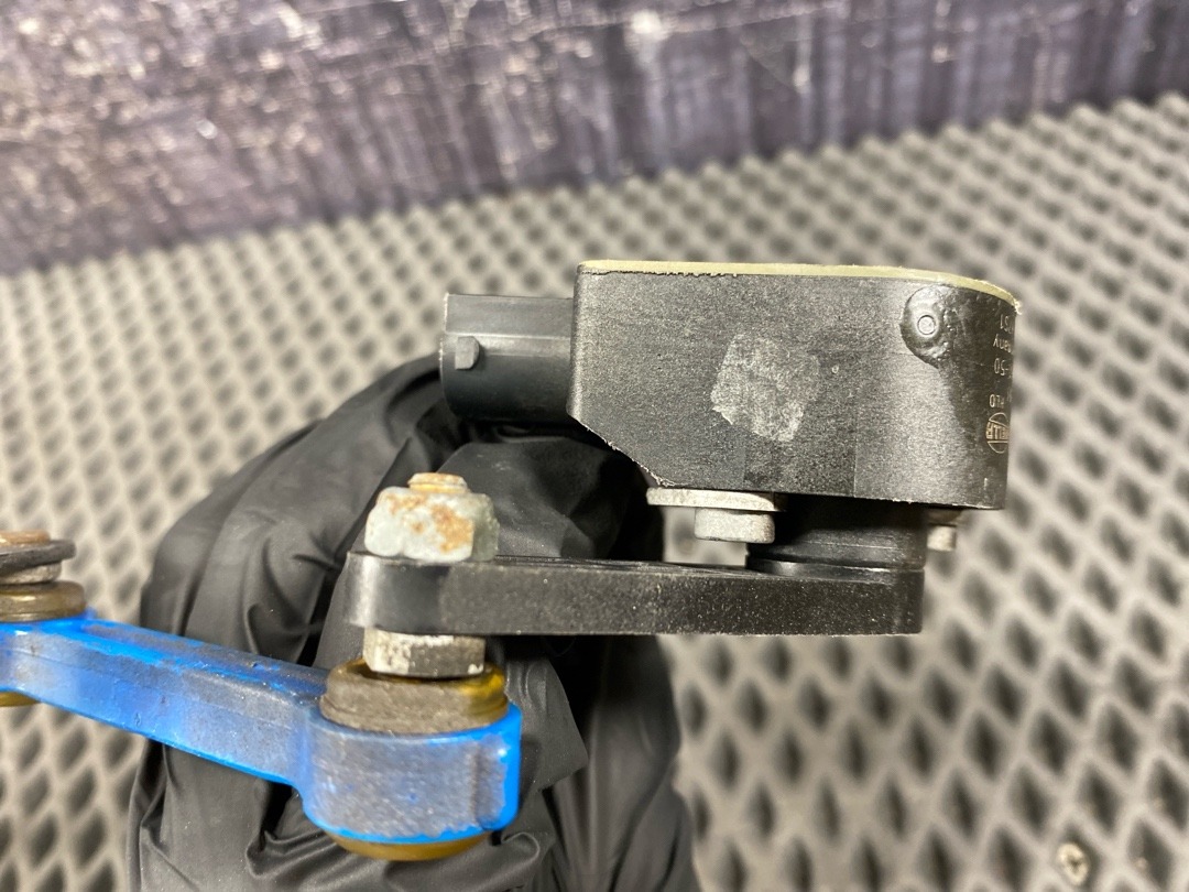 Датчик уровня подвески, 4360 рублей, Красноярск