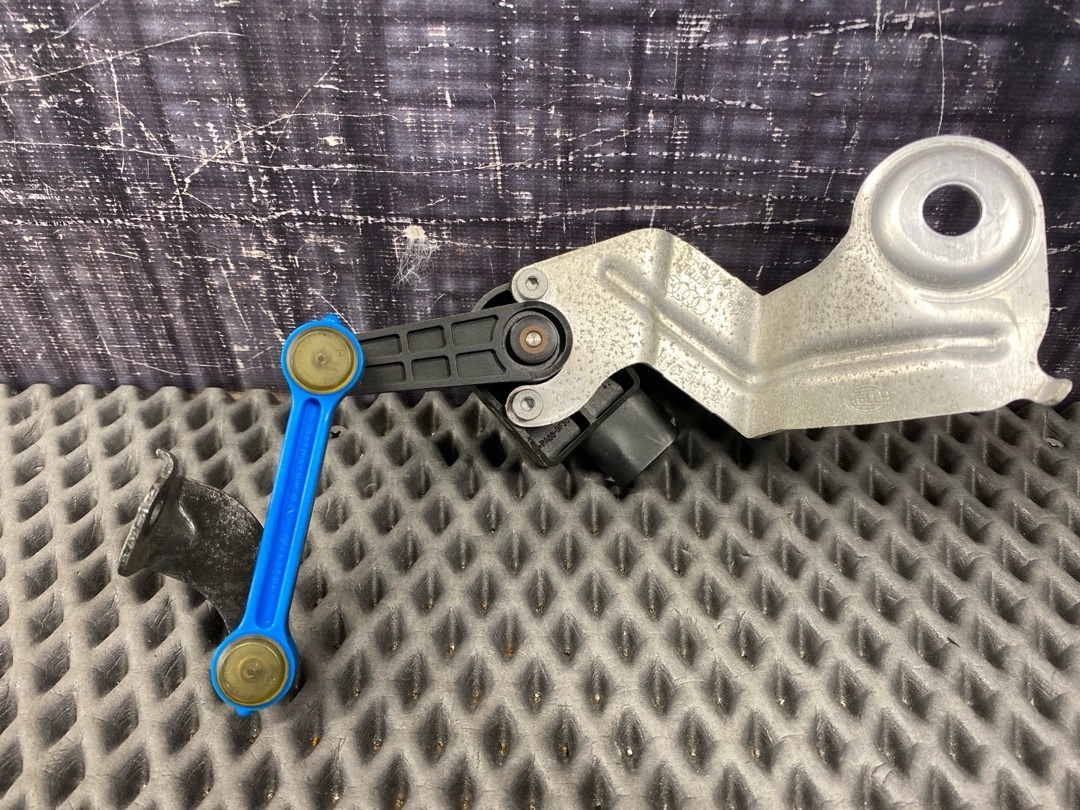 Датчик уровня подвески, 4360 рублей, Красноярск