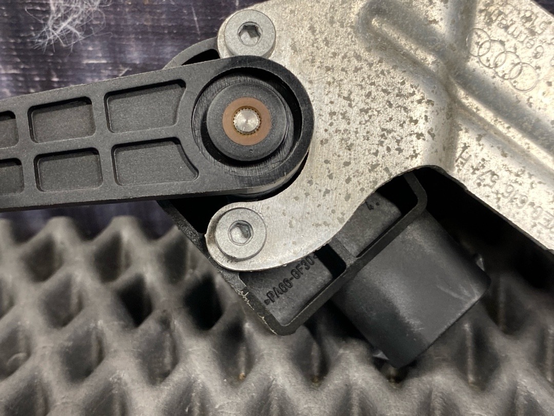 Датчик уровня подвески, 4360 рублей, Красноярск