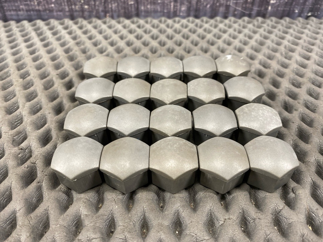 Комплект колесных болтов, 3340 рублей, Красноярск