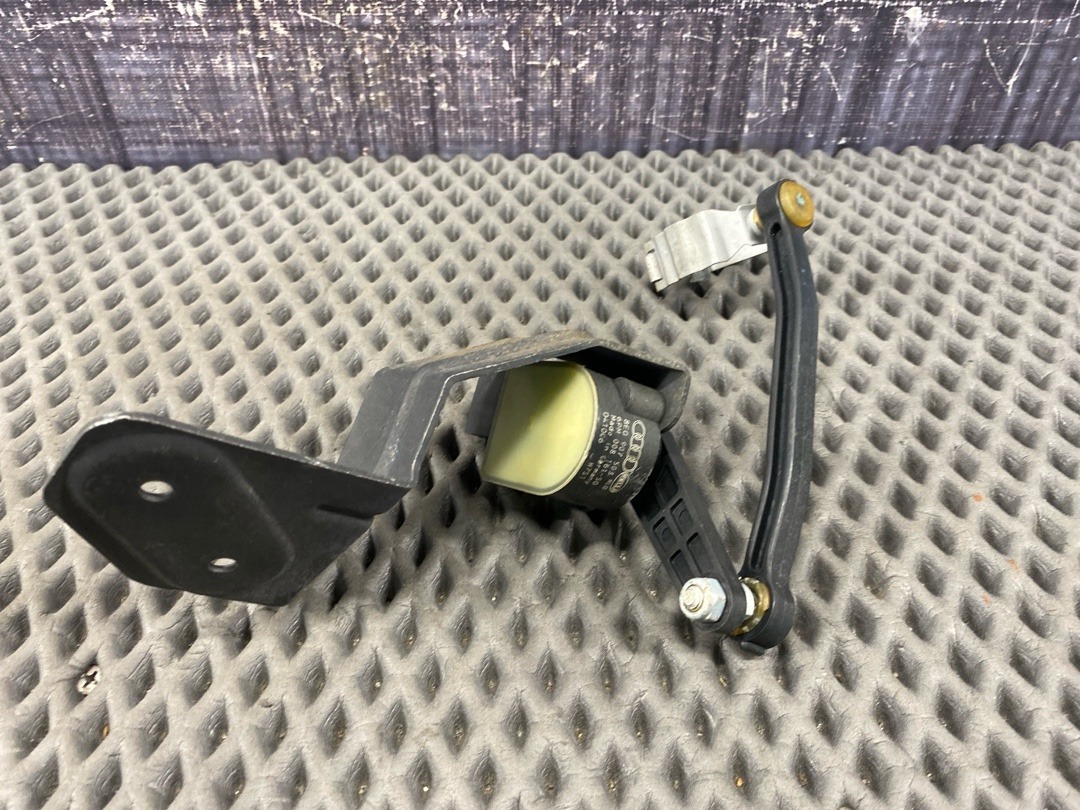 Датчик уровня подвески, 4360 рублей, Красноярск