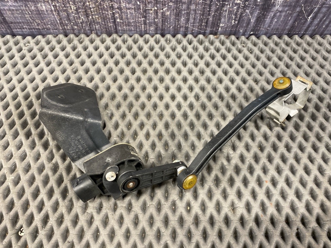 Датчик уровня подвески, 4360 рублей, Красноярск