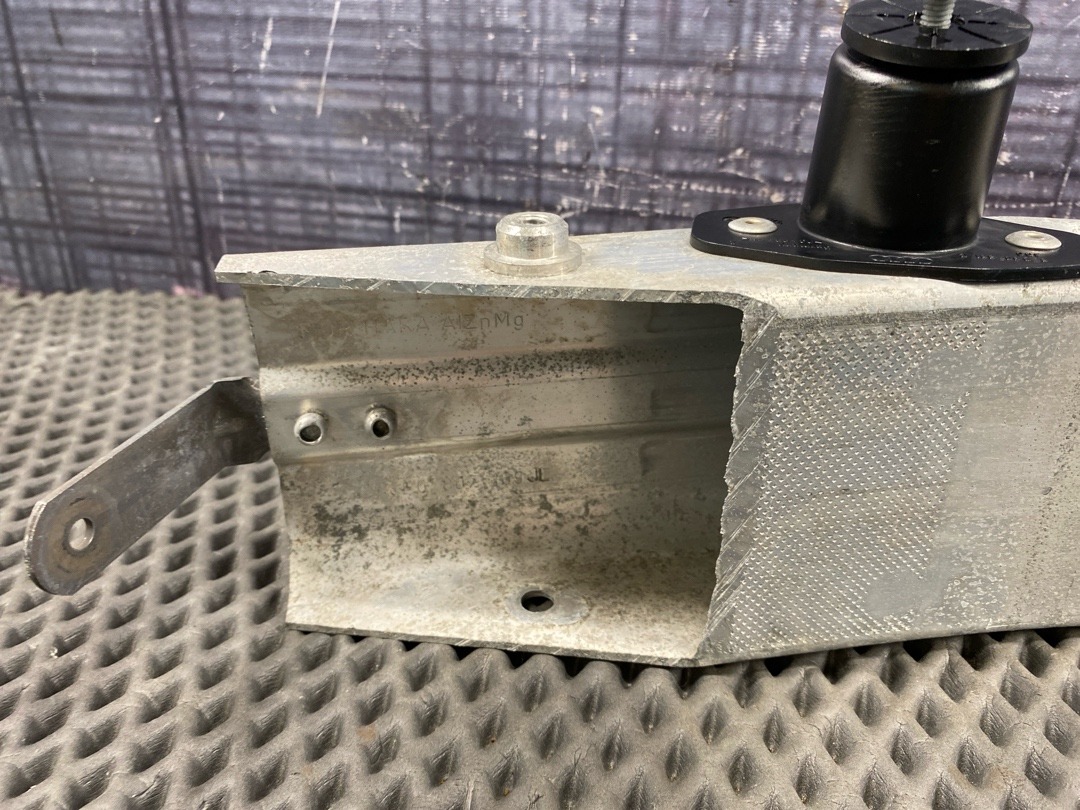 Усилитель бампера, 4610 рублей, Красноярск