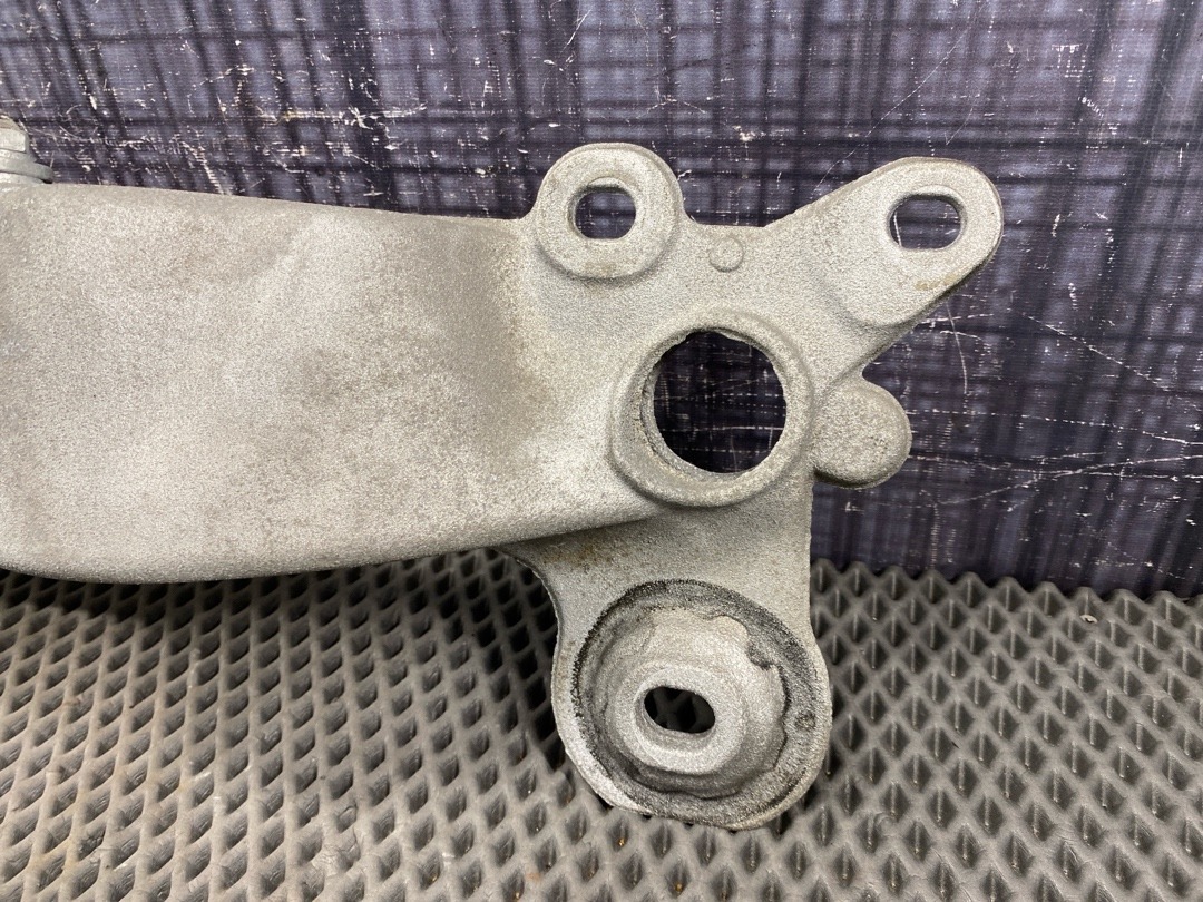 Кронштейн КПП, 4840 рублей, Красноярск