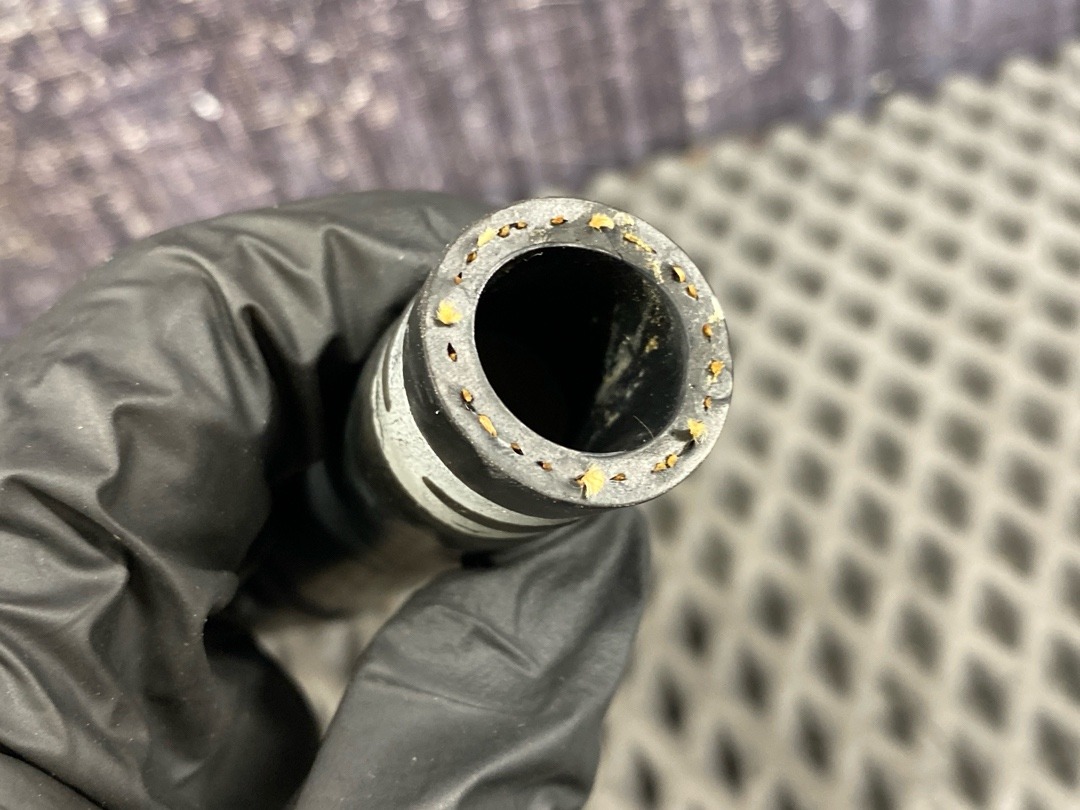 Шланг системы охлаждения, 670 рублей, Красноярск