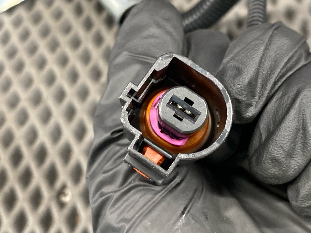 Клемма с проводом, 1720 рублей, Красноярск