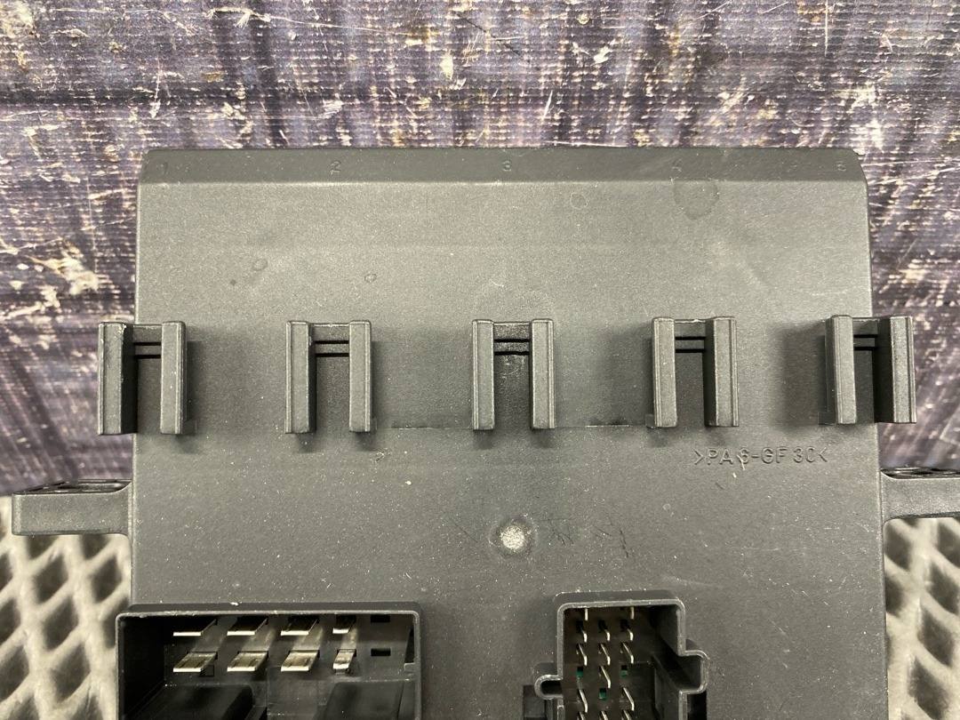 Блок управления бортовой сети, 2730 рублей, Красноярск