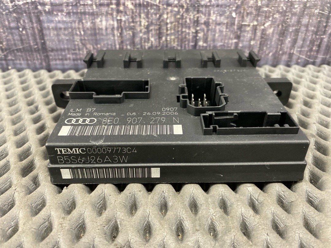 Блок управления бортовой сети, 2730 рублей, Красноярск