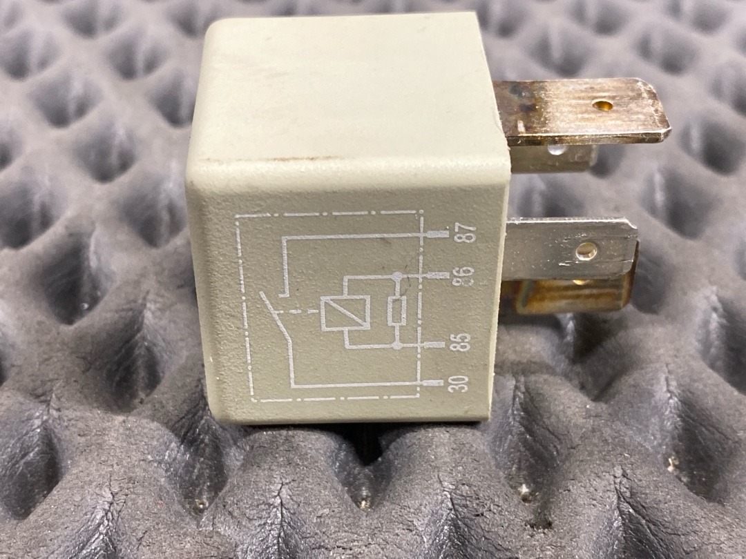 Реле, 640 рублей, Красноярск