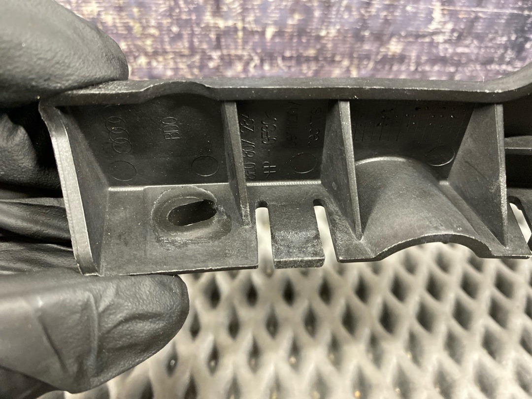 Крепление бампера, 1210 рублей, Красноярск