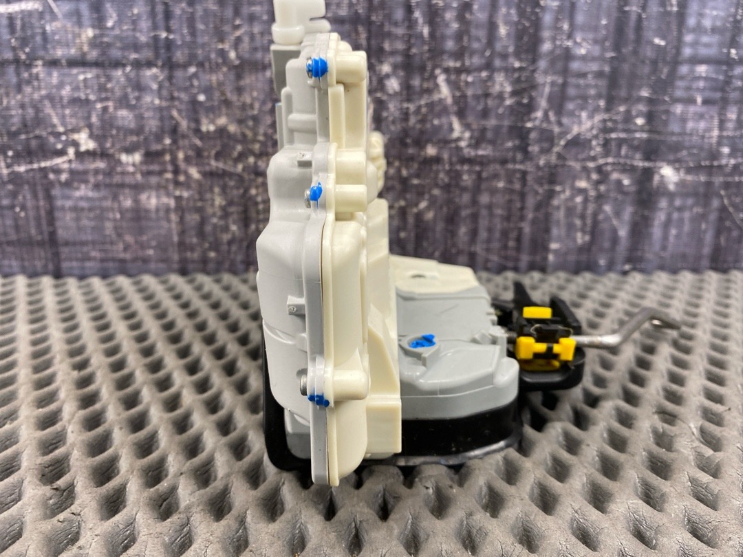 Замок двери, 2820 рублей, Красноярск