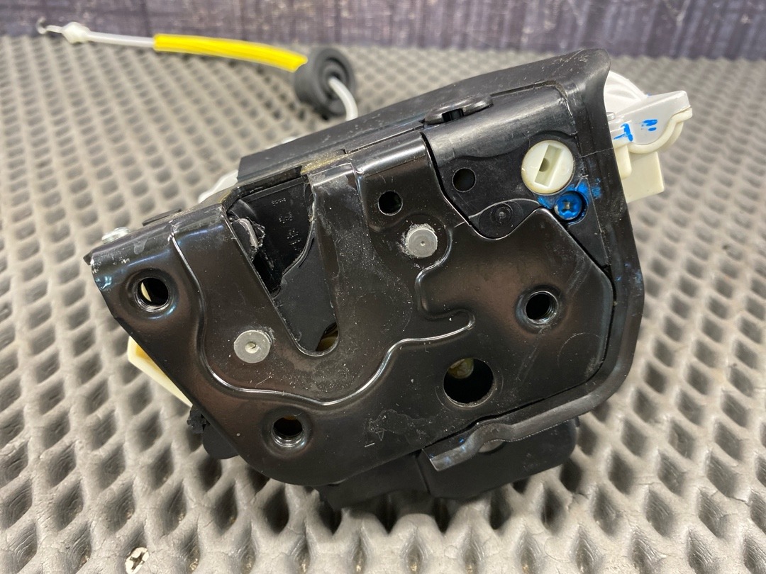 Замок двери, 2820 рублей, Красноярск