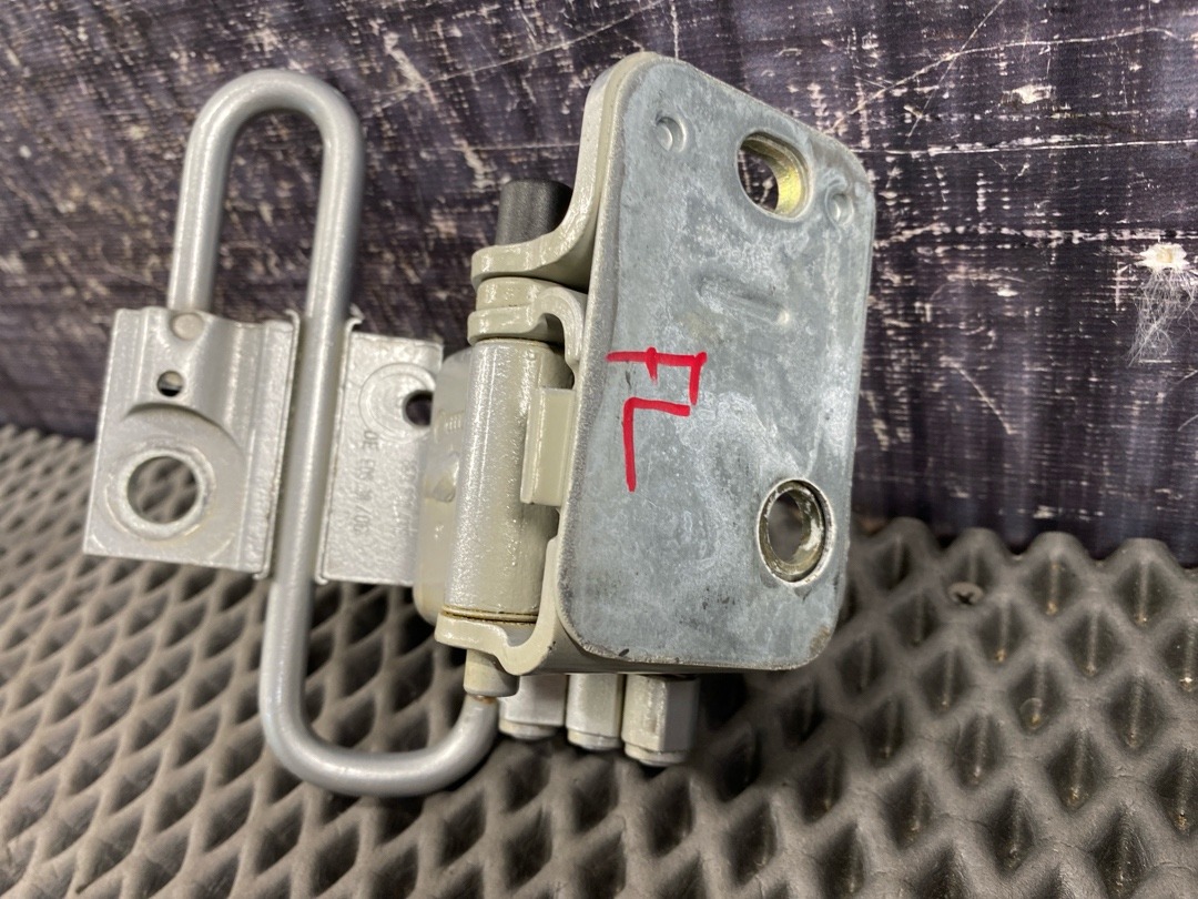 Петля двери, 3010 рублей, Красноярск