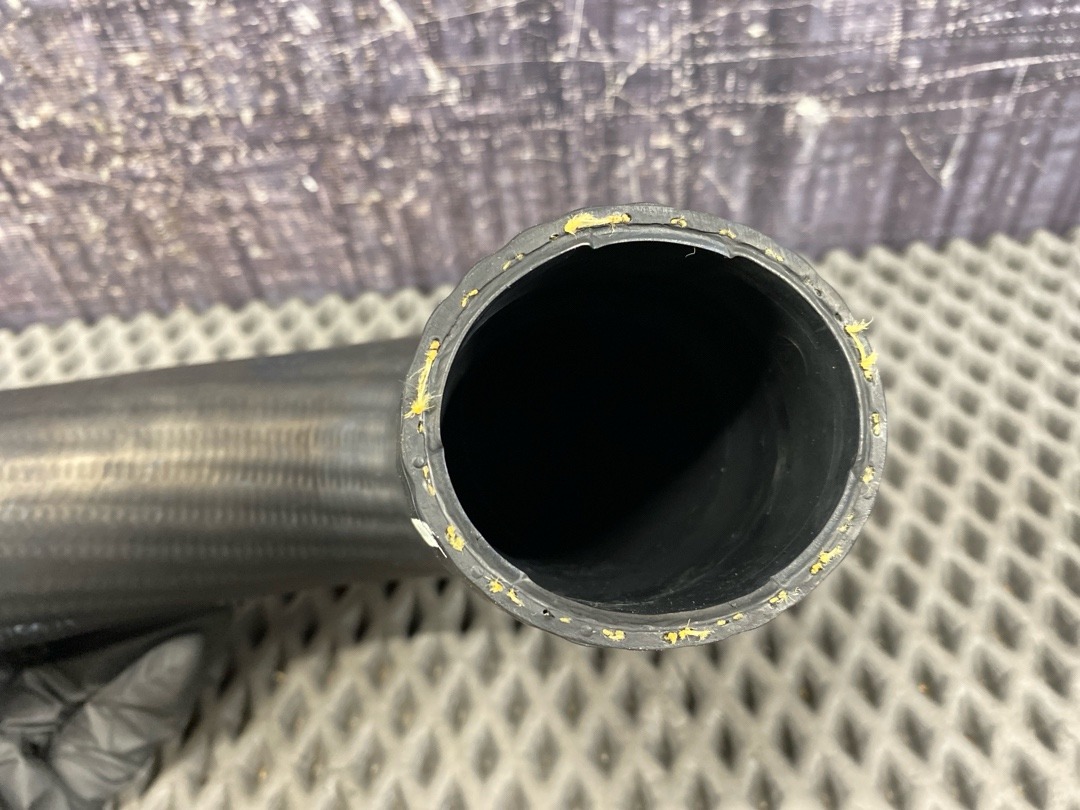 Патрубок интеркуллера, 1730 рублей, Красноярск