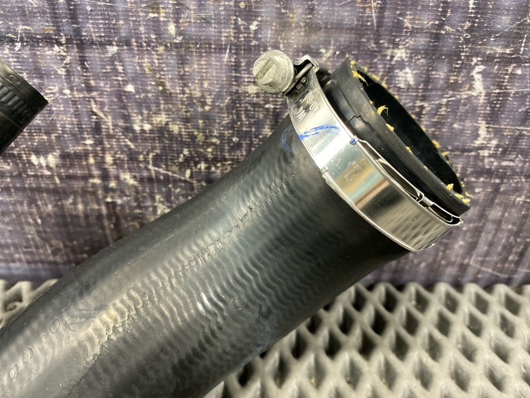 Патрубок интеркуллера, 2210 рублей, Красноярск