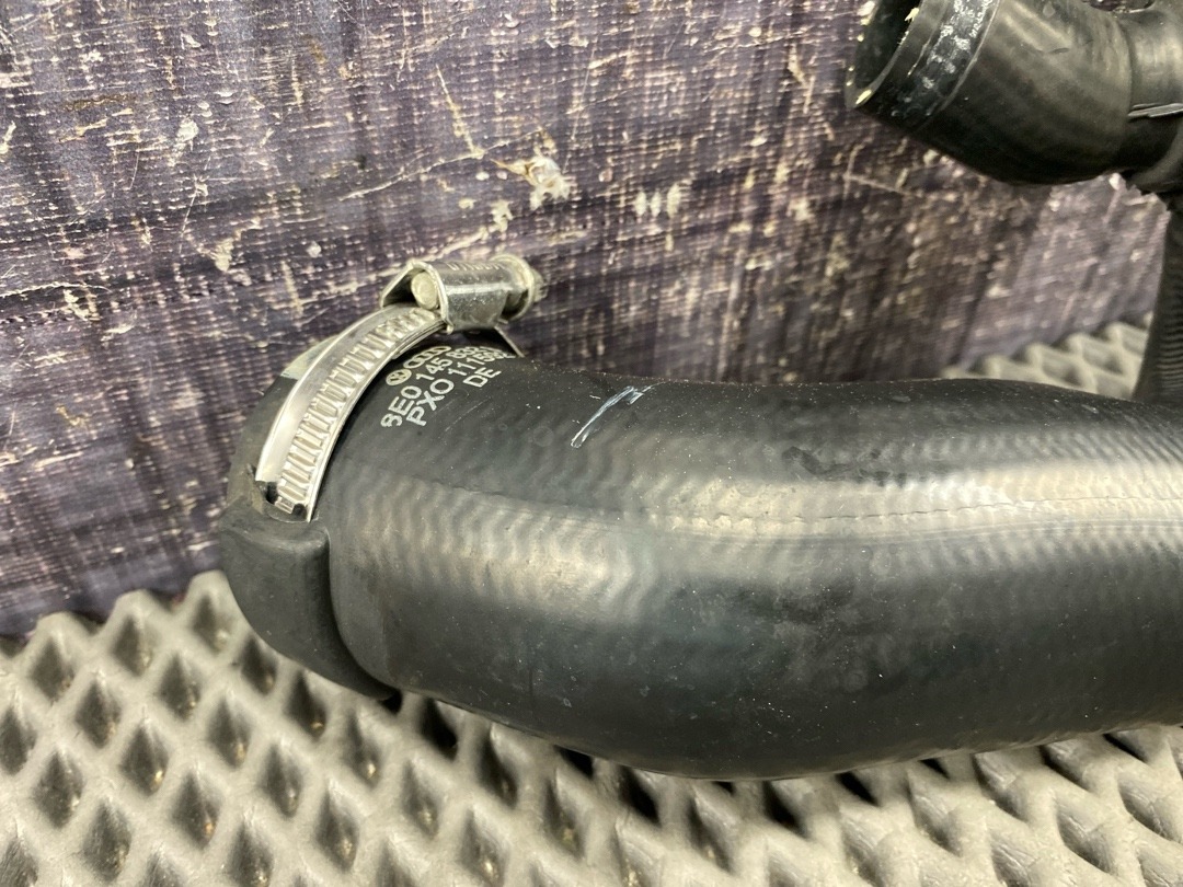 Патрубок интеркуллера, 2210 рублей, Красноярск